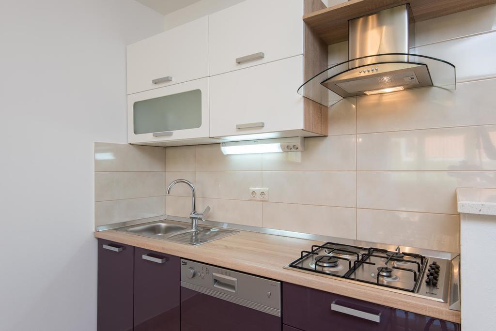 House Fidulic - Apartment The Lavender Lumbarda Exterior foto
